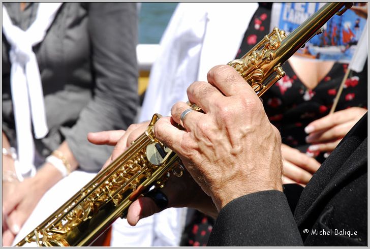 Descente Seine musicien