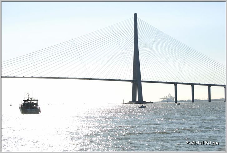 Descente Seine Pont de normandie