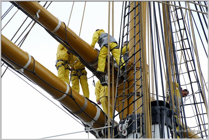 Amerigo Vespucci descente mât de flêche