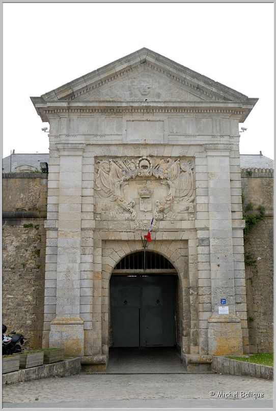Lola_2011_1er_jour_Fort_ile_de_Re