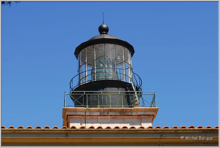 b Phare
