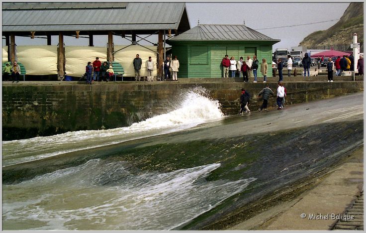 b Port en Bessin 2003