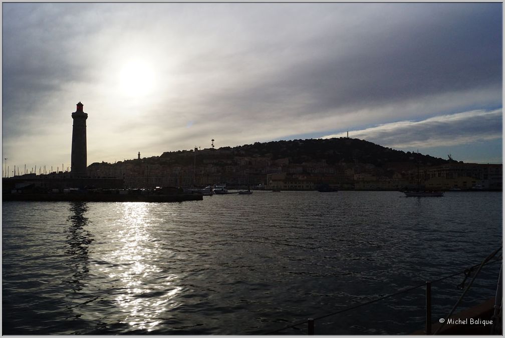 Escale_a_Sete_2016_Sortie_sur_Don_du_Vent Phare du môle St Louis