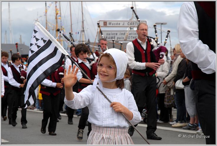 TSR 2012 St Malo Defile des equipages