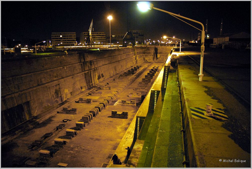 MB352_Descente_Seine la cale